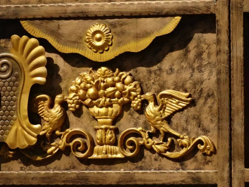 金属工艺?深圳铁艺门