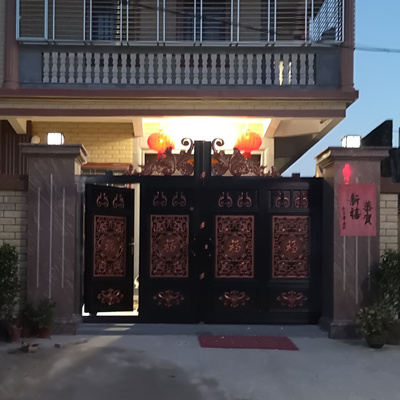 汕尾陆丰禾潭二村装置铝艺门项目