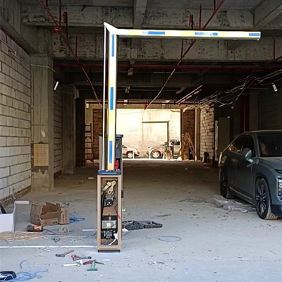 汕尾陆丰一号公馆停车场装置车牌识别系统